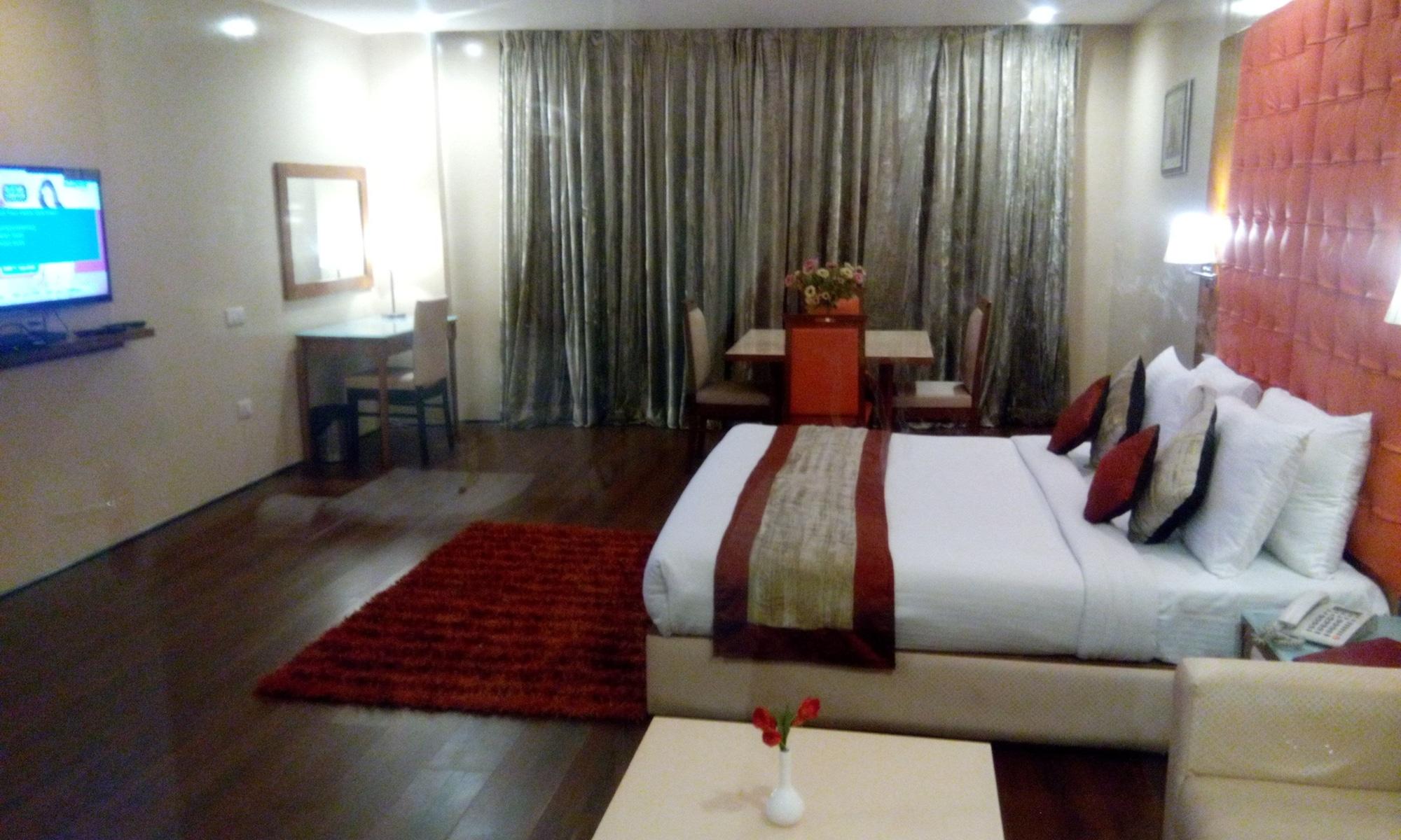 ניו דלהי Airport Hotel Ramhan Palace Mahipalpur מראה חיצוני תמונה