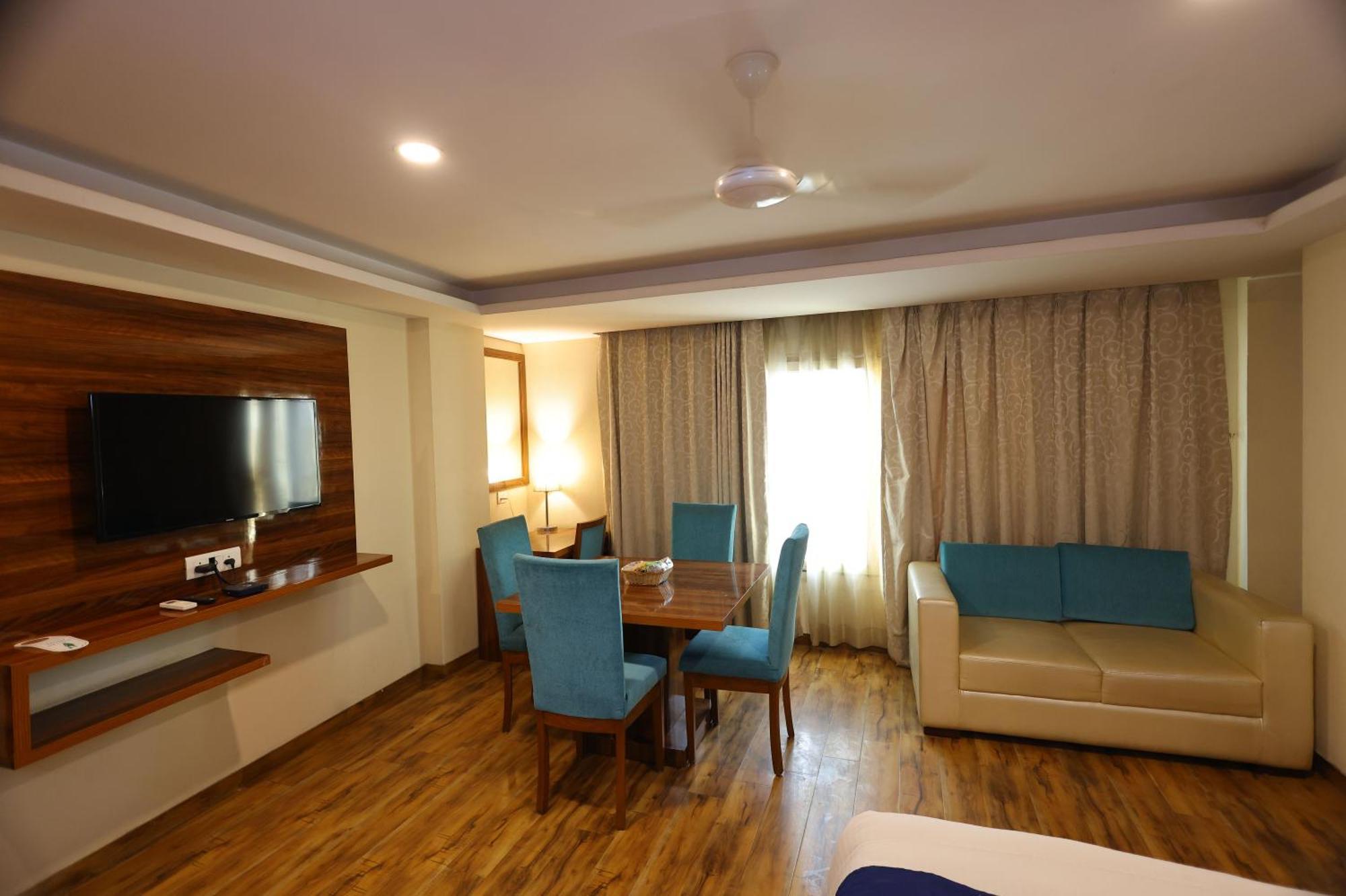 ניו דלהי Airport Hotel Ramhan Palace Mahipalpur מראה חיצוני תמונה