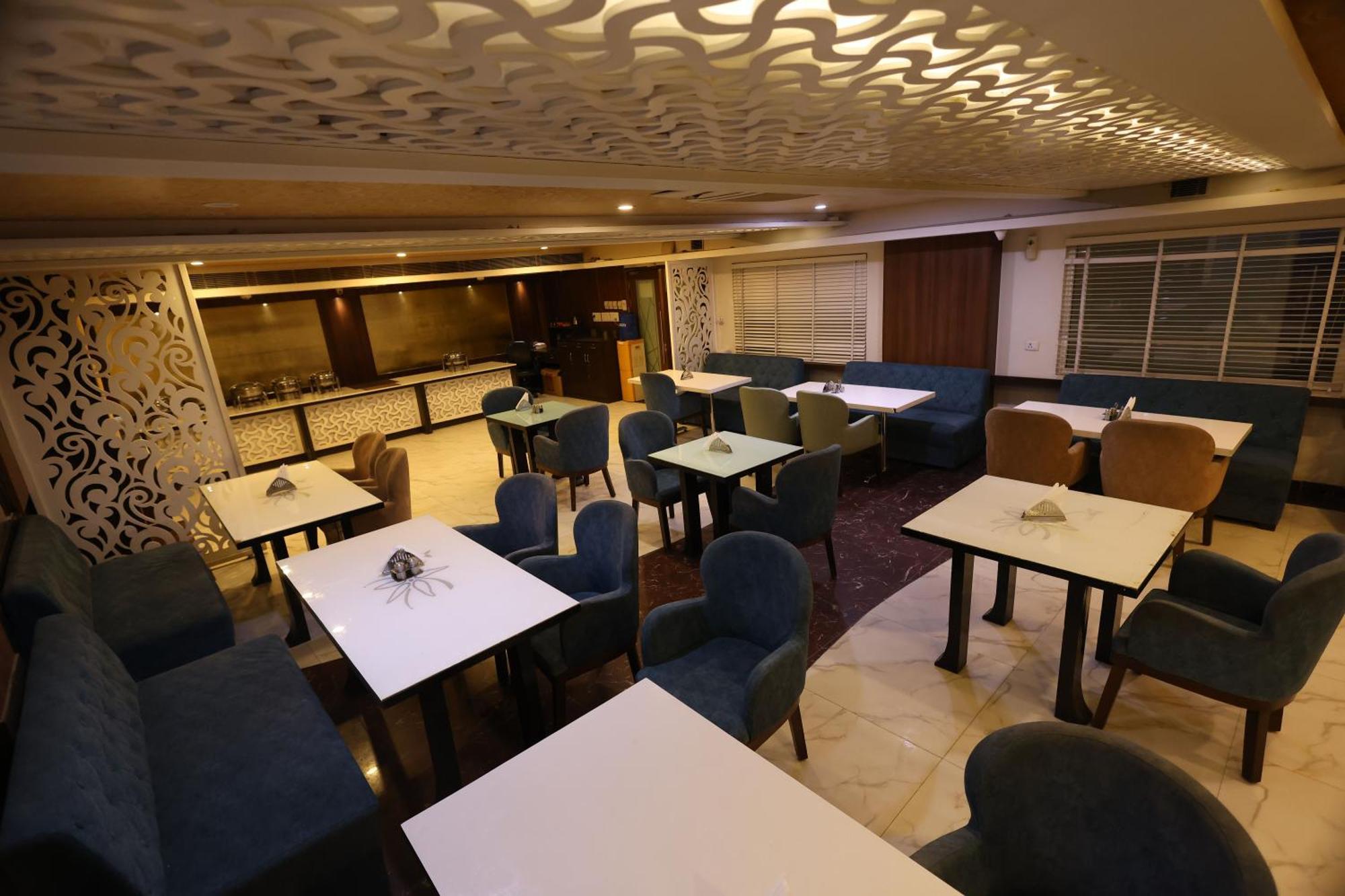 ניו דלהי Airport Hotel Ramhan Palace Mahipalpur מראה חיצוני תמונה